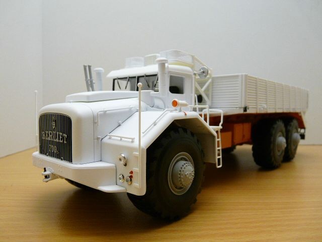 Détails sur Camion BERLIET T100 n°1 blanc 1/43